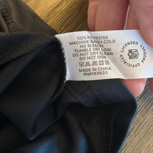 NWT [Buffalo Outdoors] xNFL Houston Texans Safety Short-Sleeve Performance Shirt - Picture 9 of 10